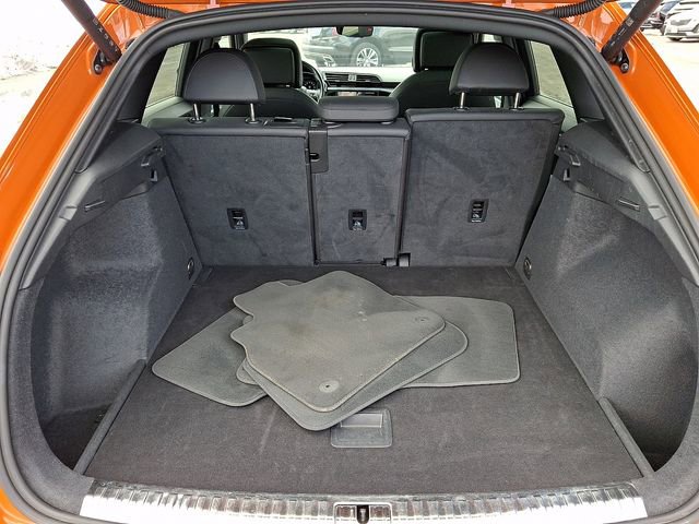 Used 2023 Audi Q3 2.0T Premium image 29