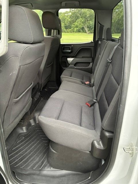 Used 2018 Chevrolet Silverado 1500 LT RWD image 12