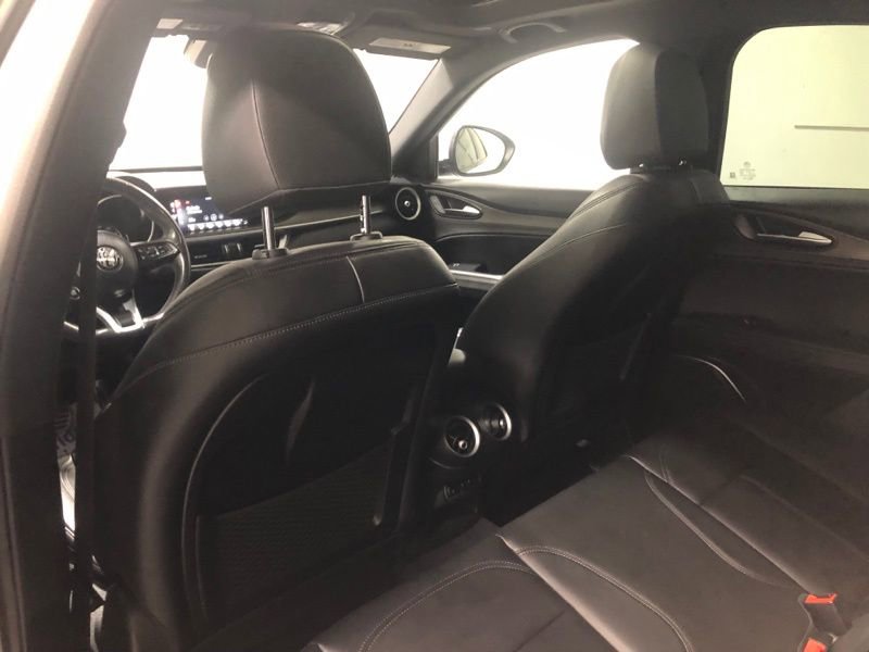Used 2022 Alfa Romeo Stelvio Ti w/ Active Assist Plus Package image 49