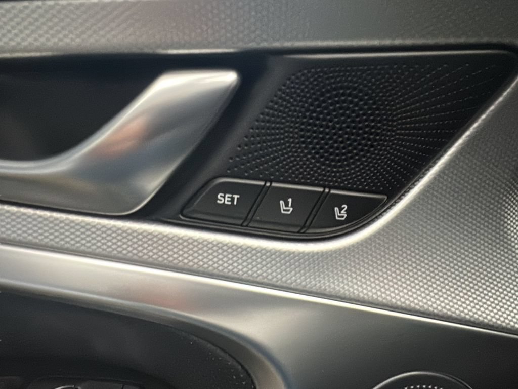 New 2026 Genesis G70 2.5T Prestige AWD/4WD image 9