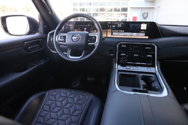 Certified 2025 Nissan Armada Platinum AWD/4WD image 27