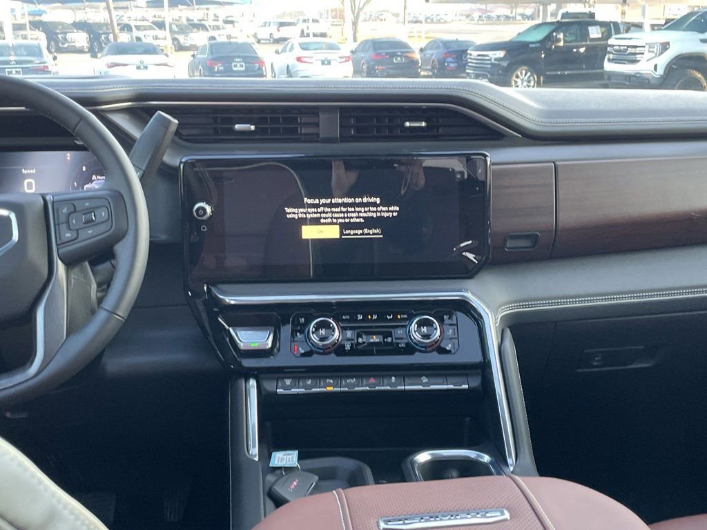 New 2026 GMC Sierra 2500 Denali Ultimate image 18