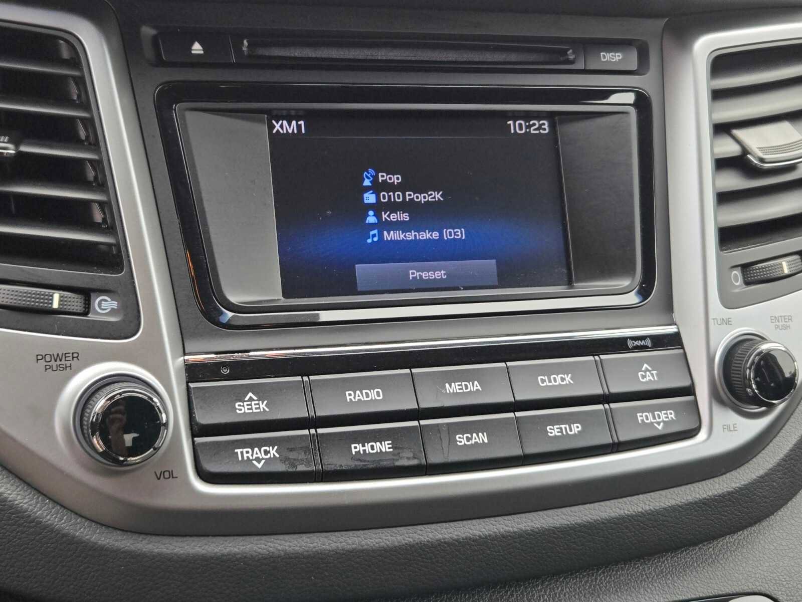 Used 2017 Hyundai Tucson Sport image 25