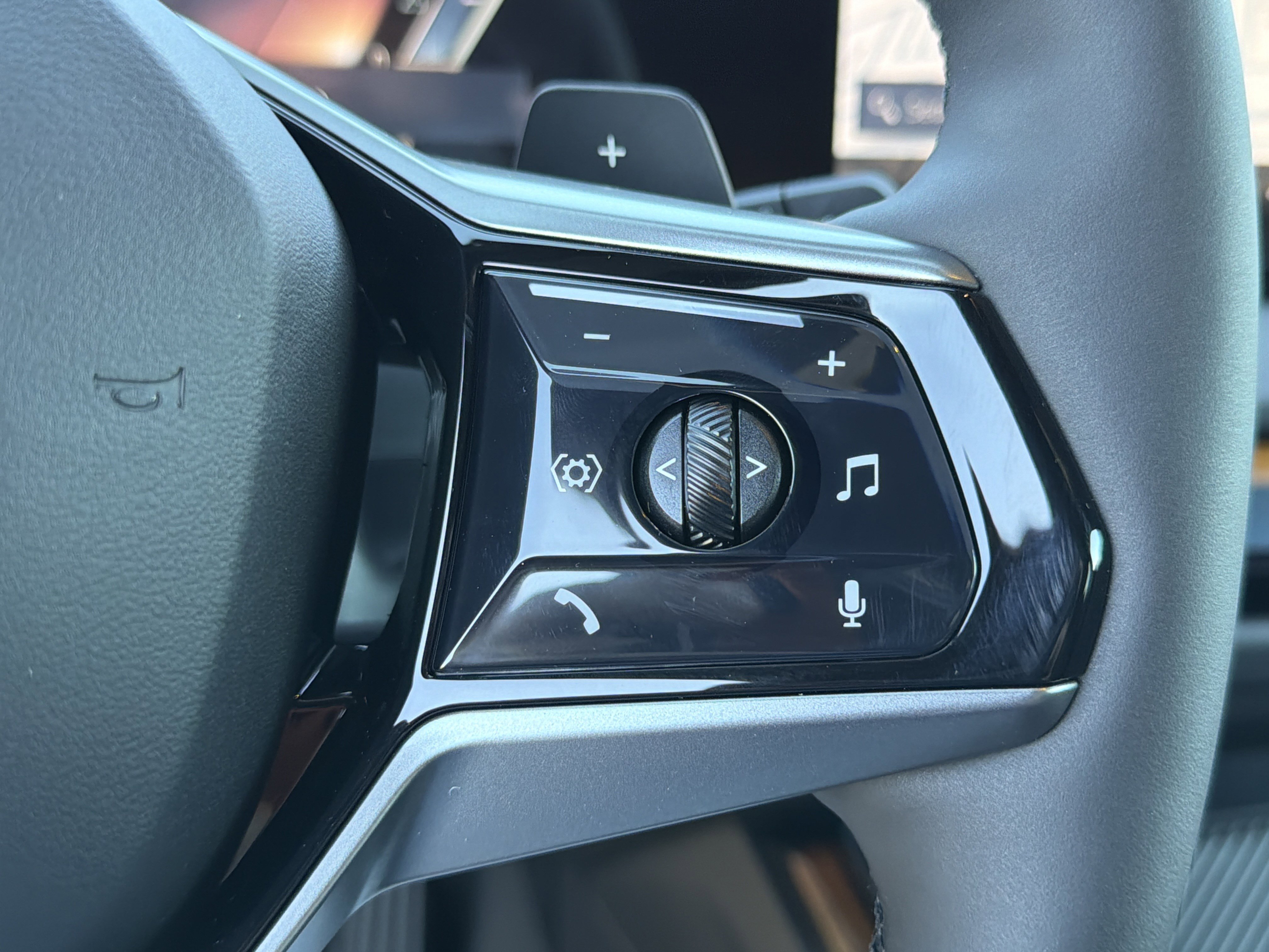 New 2026 BMW X3 xDrive30 w/ Premium Package image 10