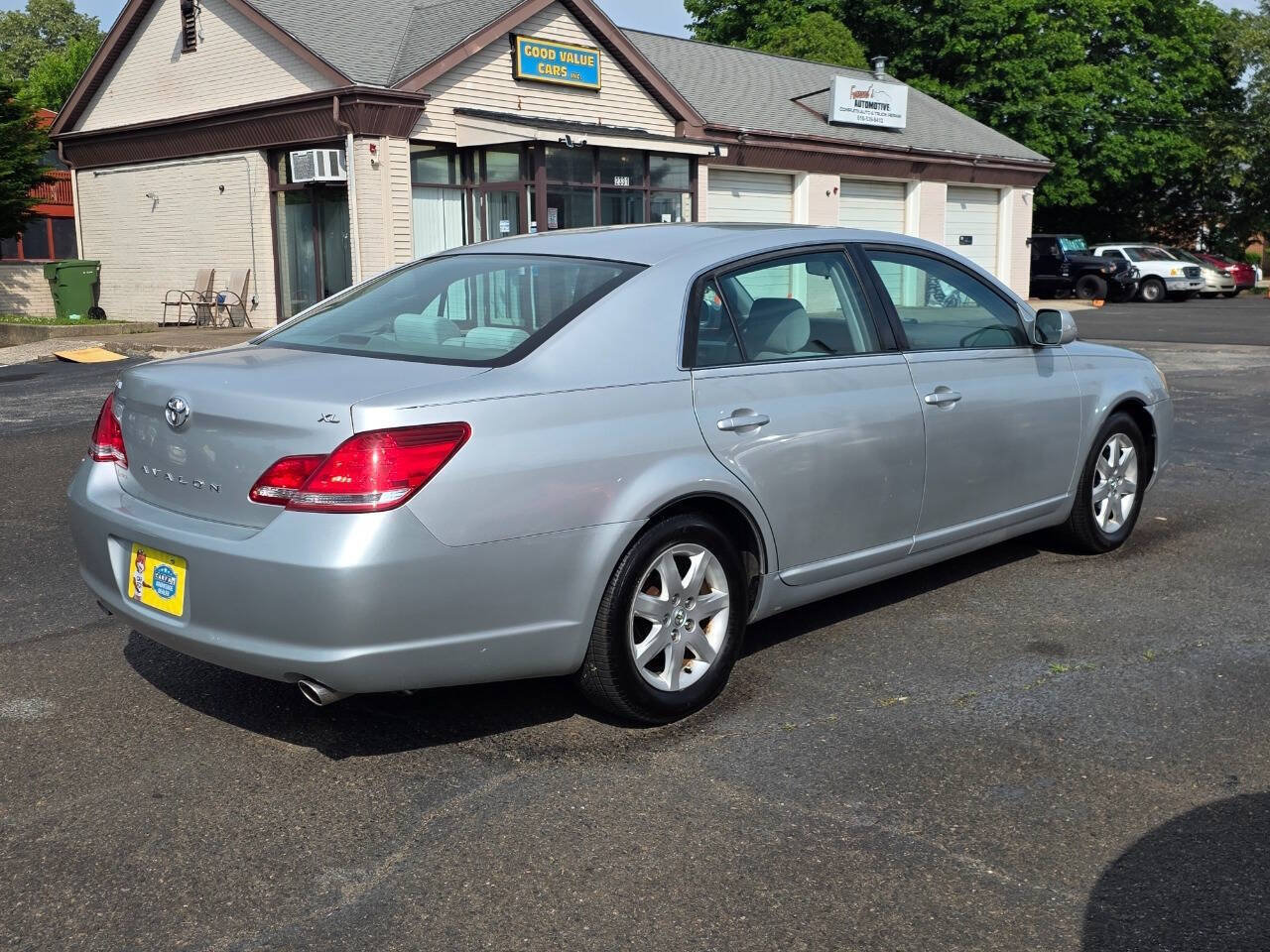 Used 2006 Toyota Avalon XL FWD image 8