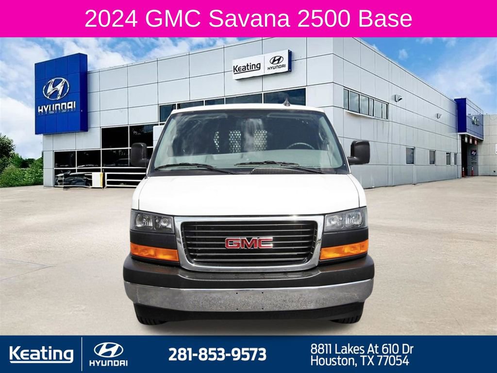 Used 2024 GMC Savana 2500 w/ Driver Convenience Package image 2