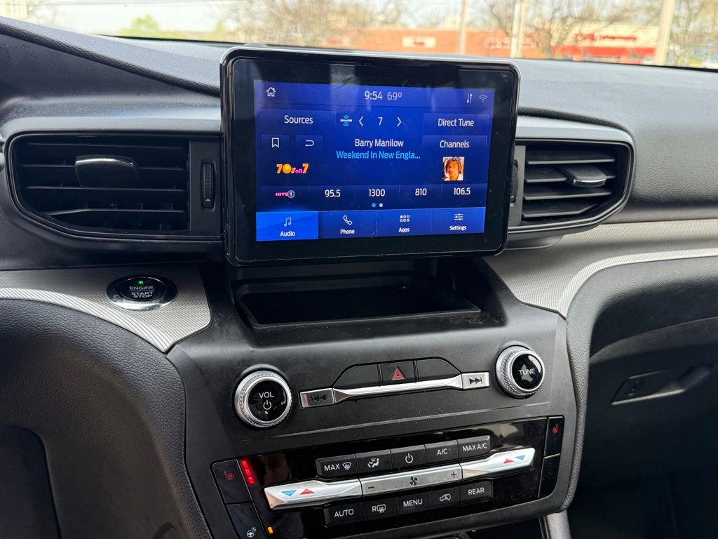 Used 2020 Ford Explorer XLT w/ Comfort Package image 19