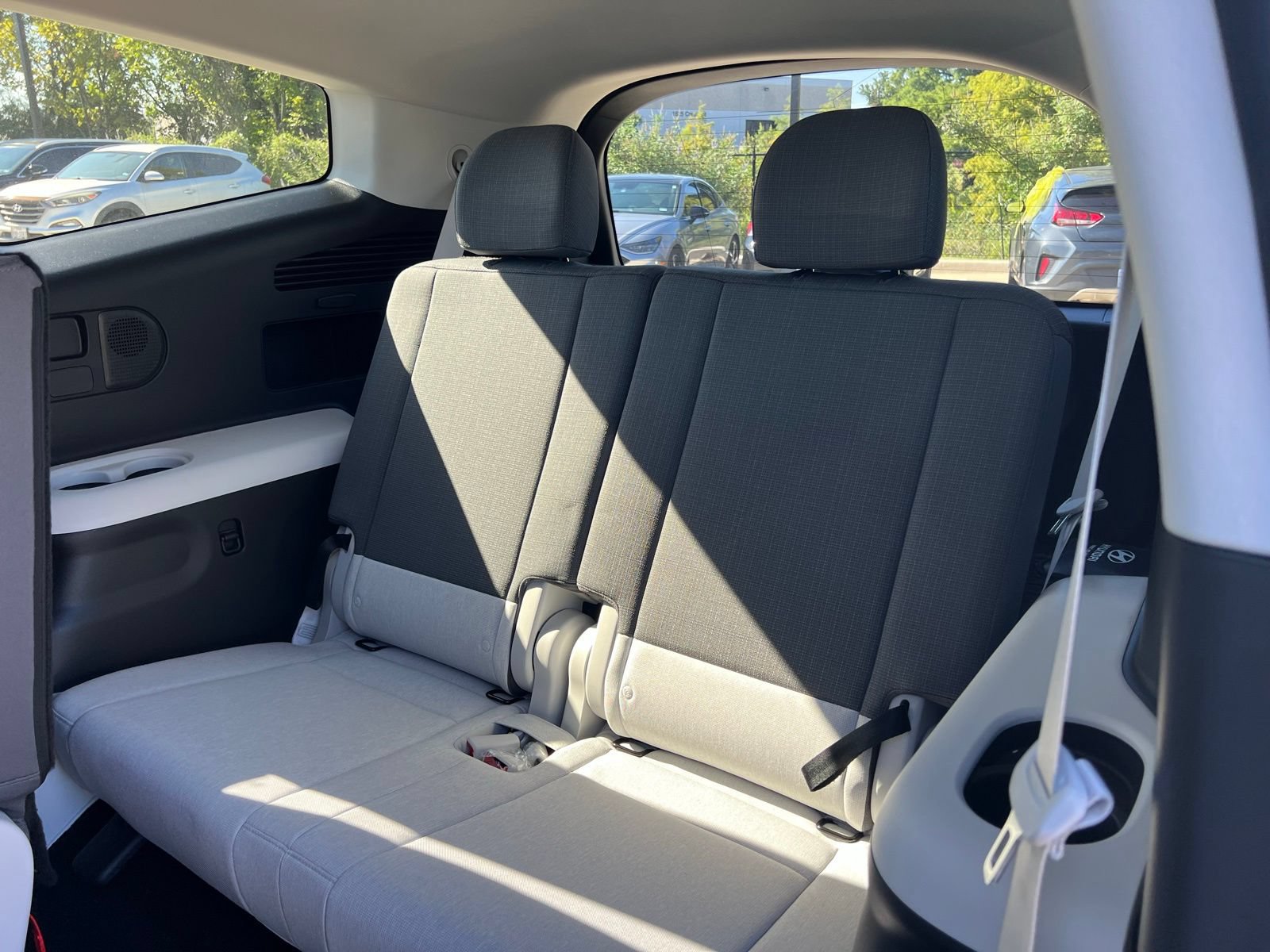New 2026 Hyundai Ioniq 9 SE AWD/4WD image 21