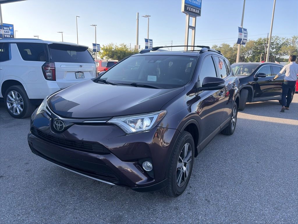 Used 2018 Toyota RAV4 XLE image 2