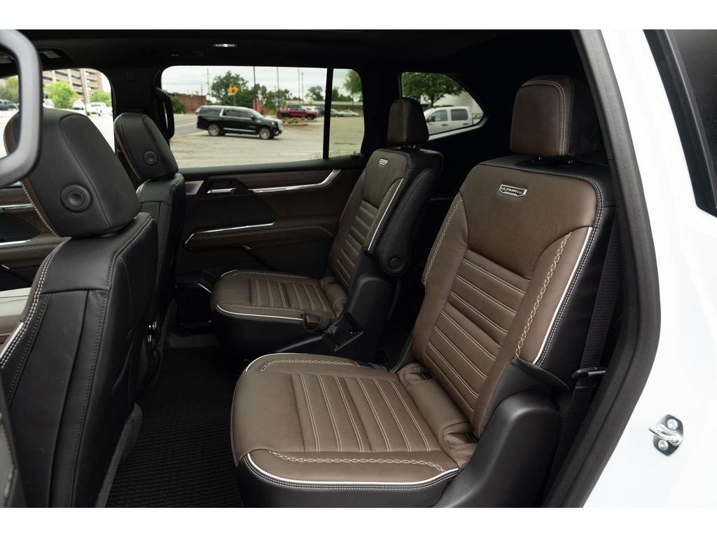 New 2026 GMC Acadia Denali Ultimate FWD image 13