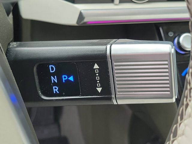 Used 2025 Hyundai Santa Fe Calligraphy AWD/4WD image 33