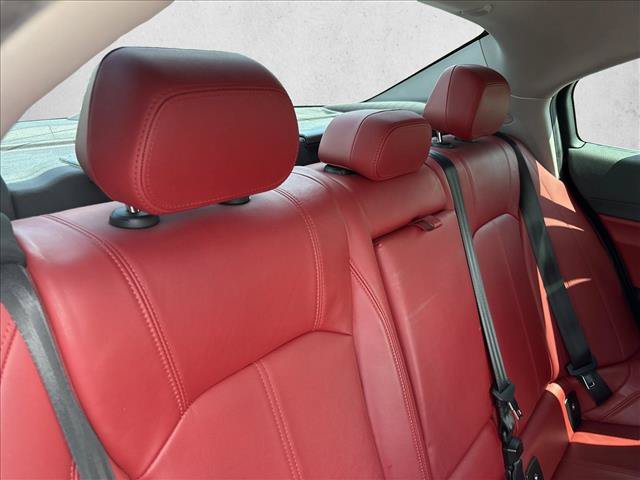 Used 2018 Alfa Romeo Giulia AWD image 25