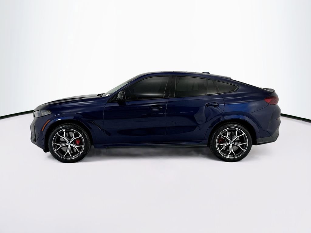 Certified 2024 BMW X6 M60i w/ Dynamic Handling Package AWD/4WD image 8