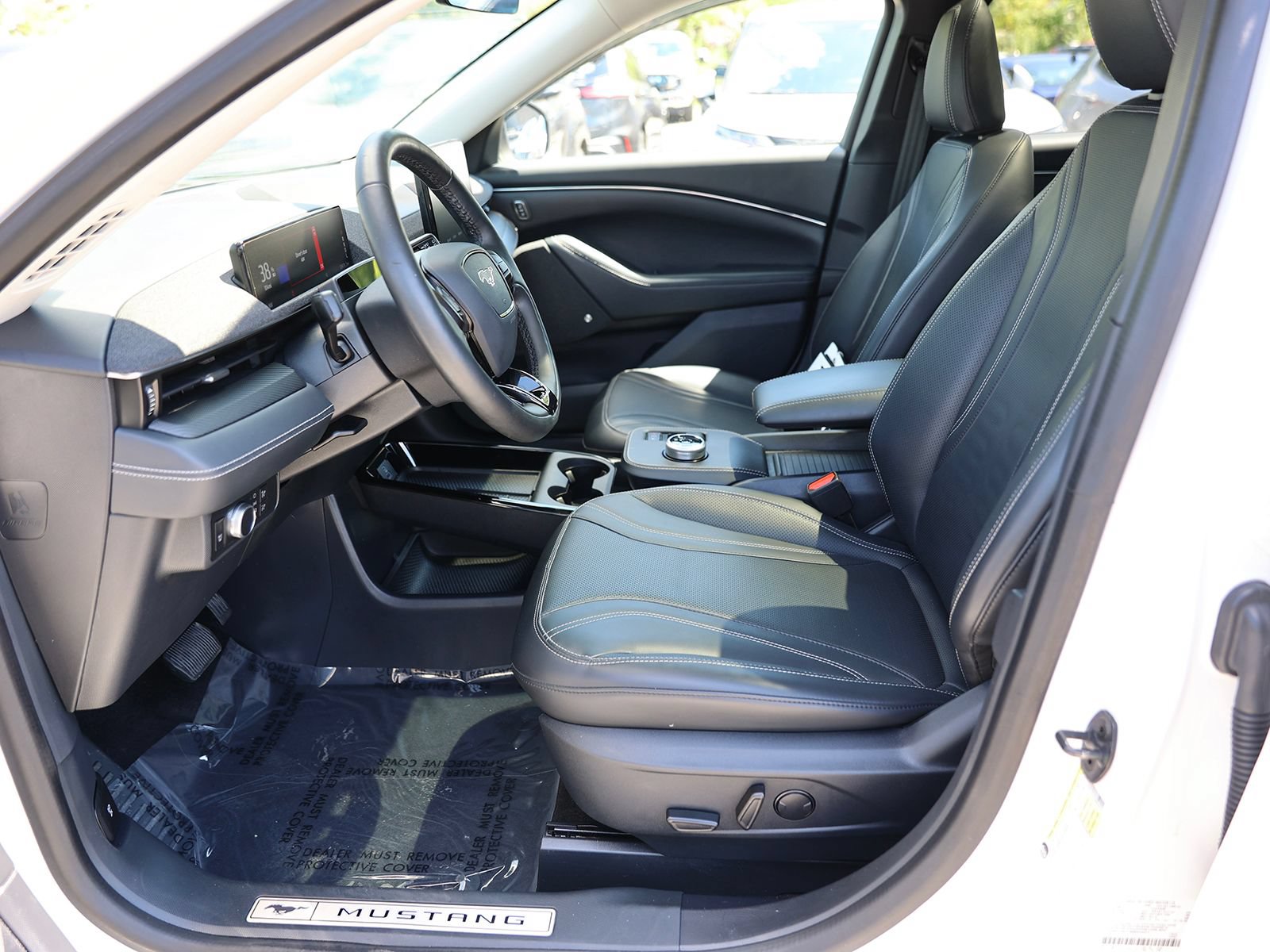 Certified 2021 Ford Mustang Mach-E Premium AWD/4WD image 18