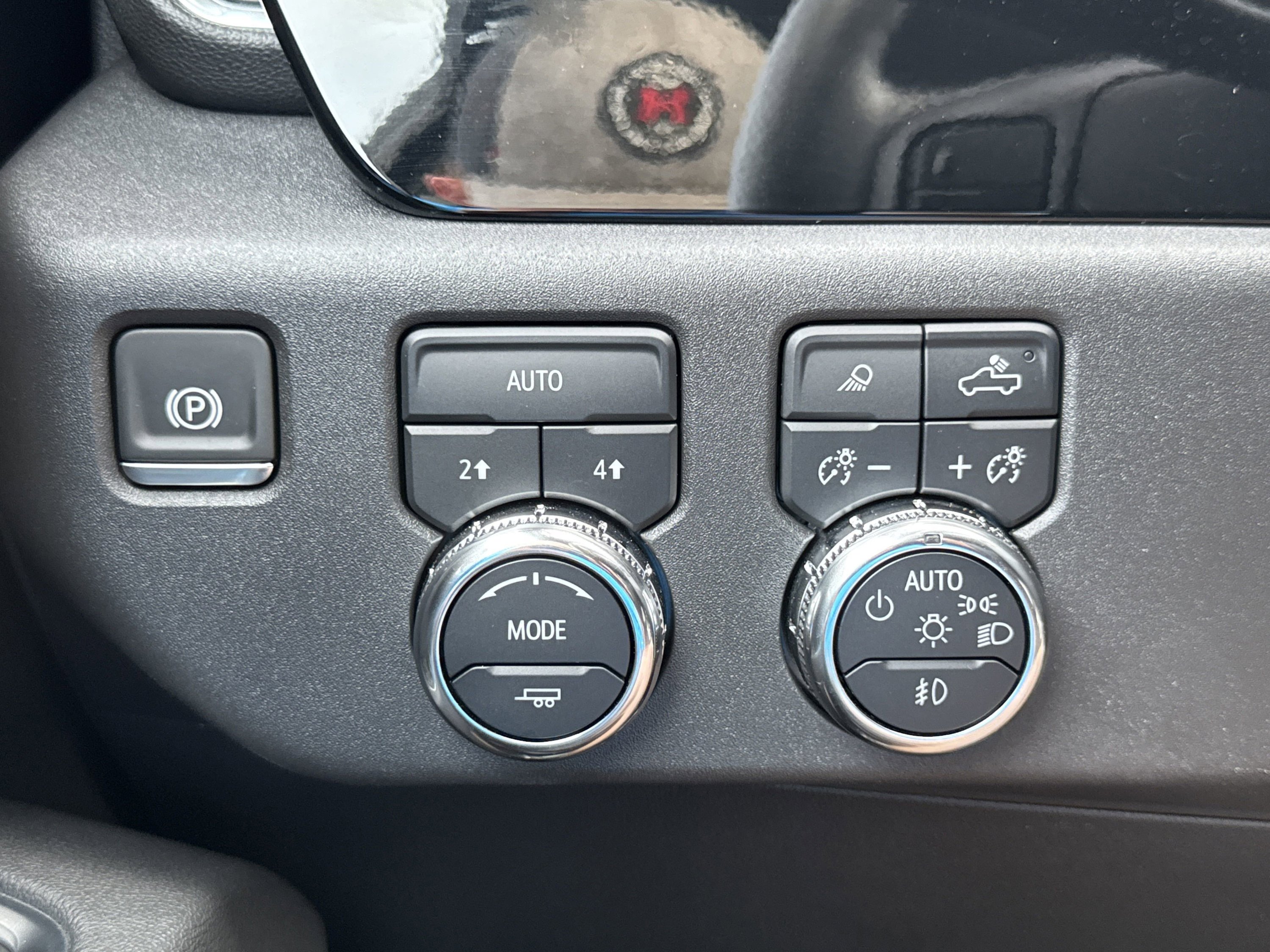 Used 2025 GMC Sierra 1500 SLT image 53