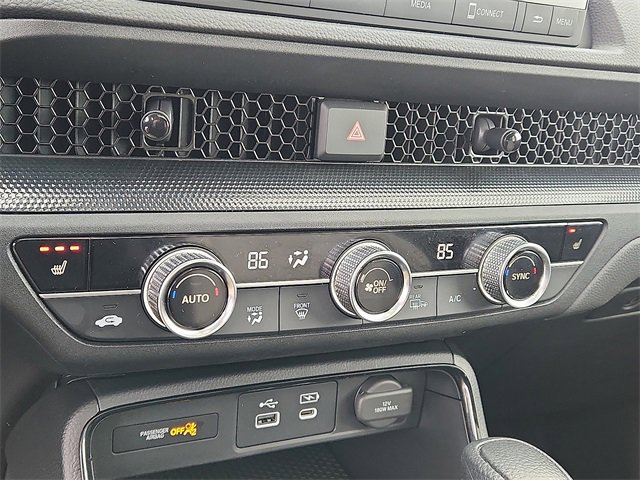 Used 2025 Honda CR-V EX image 16