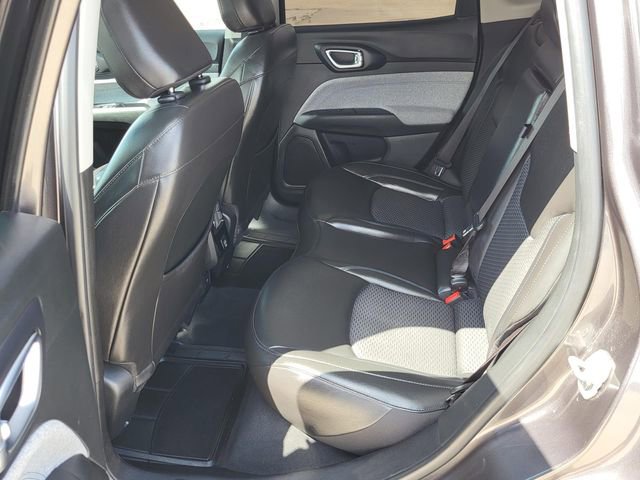 Used 2022 Jeep Compass Latitude image 17