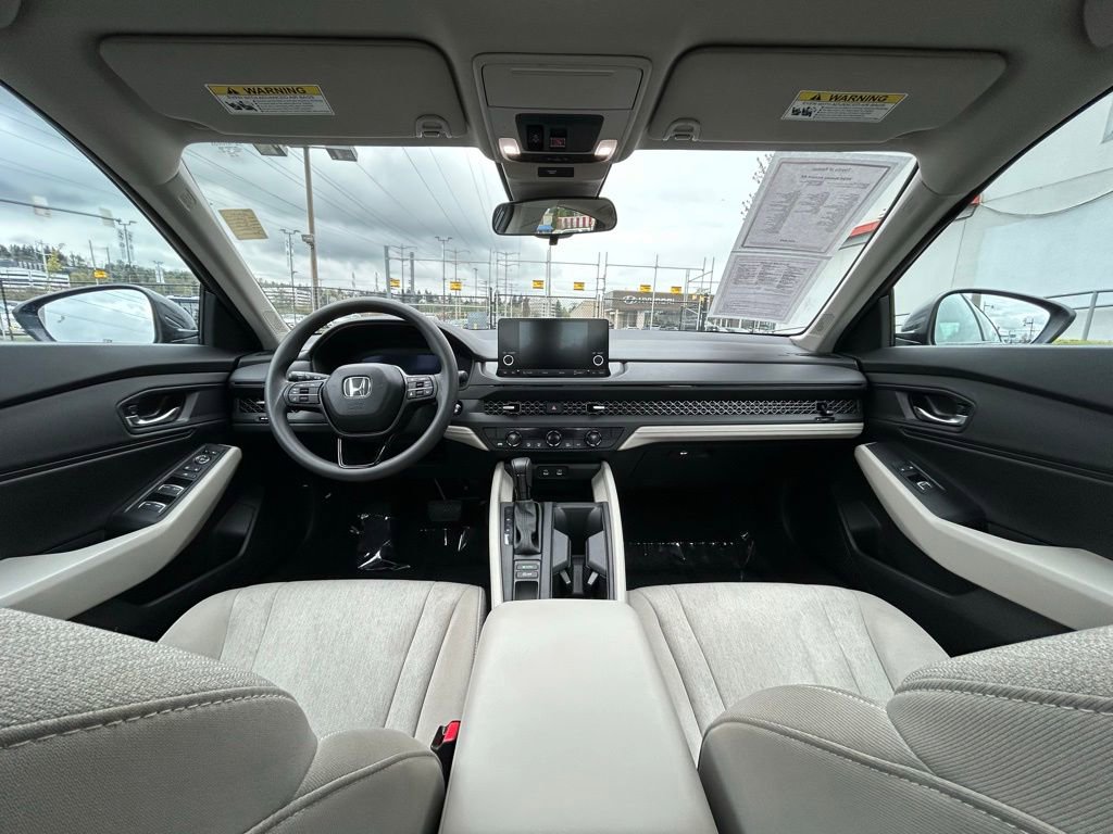 Used 2024 Honda Accord EX image 17