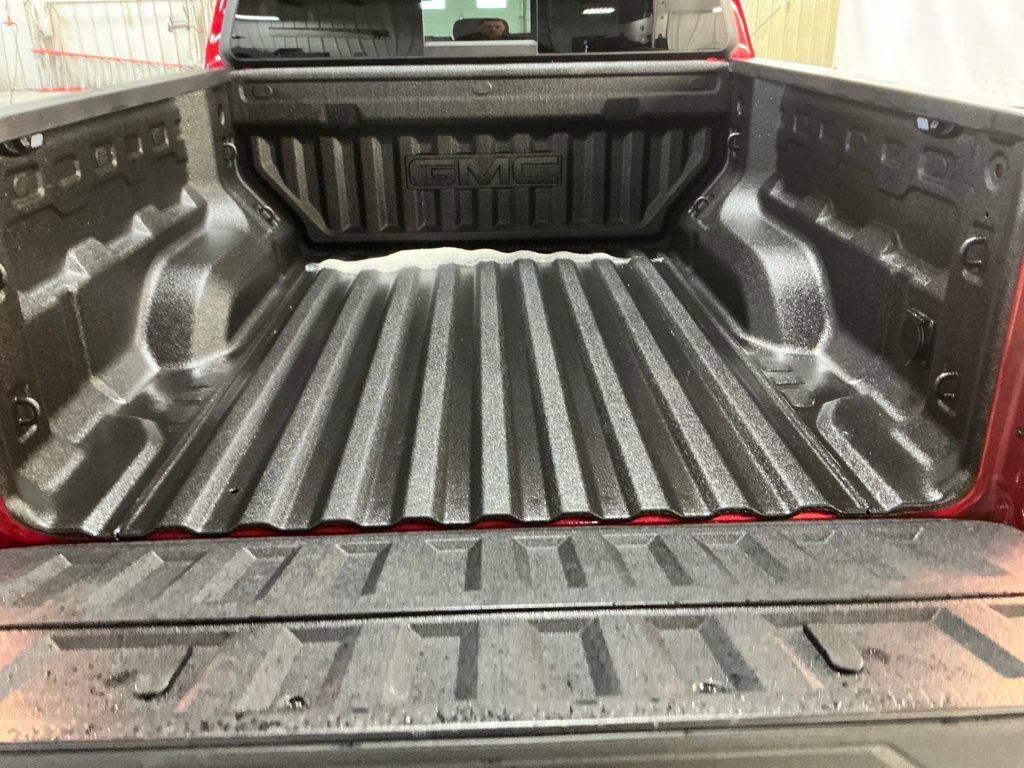 Certified 2025 GMC Canyon Denali AWD/4WD image 28