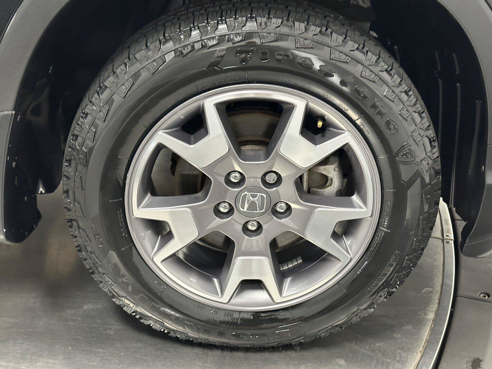 Certified 2023 Honda Passport TrailSport image 17