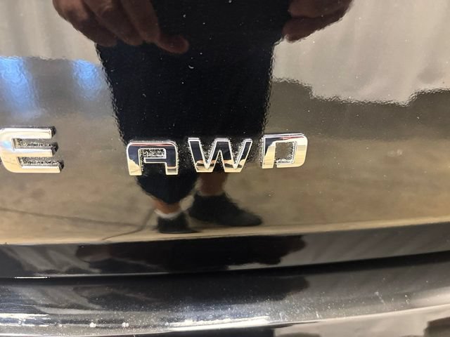Used 2022 Chevrolet Traverse Premier AWD/4WD image 14