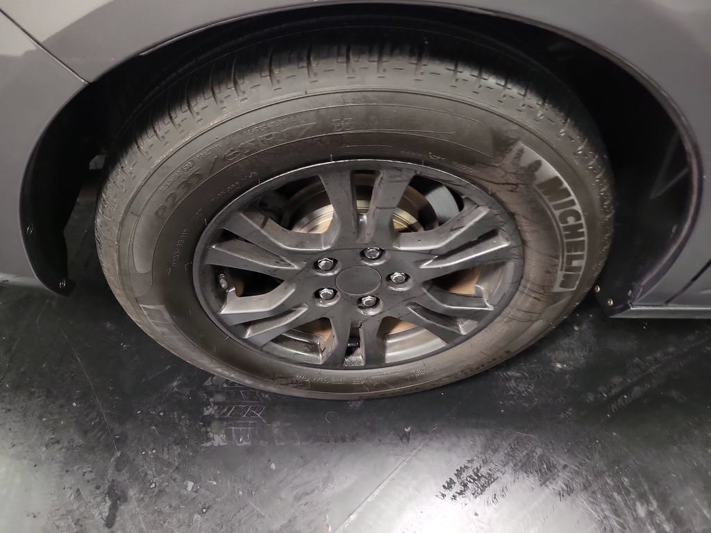 Used 2012 Honda Odyssey EX image 12