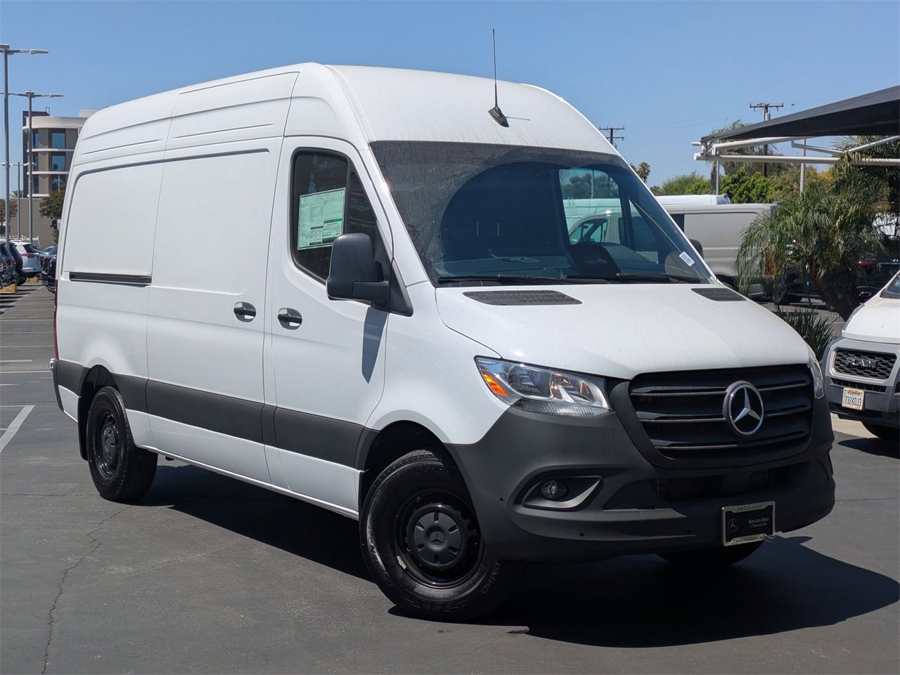 New 2025 Mercedes-Benz Sprinter 2500 image 15