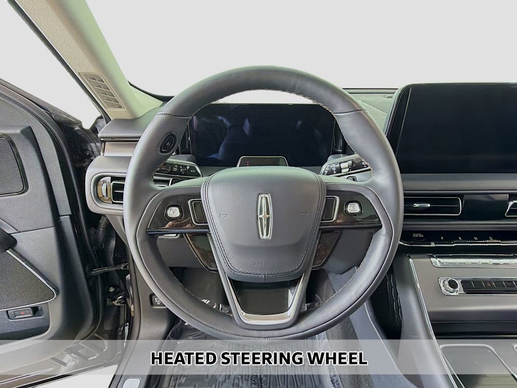 Used 2025 Lincoln Aviator AWD w/ Jet Appearance Package image 8