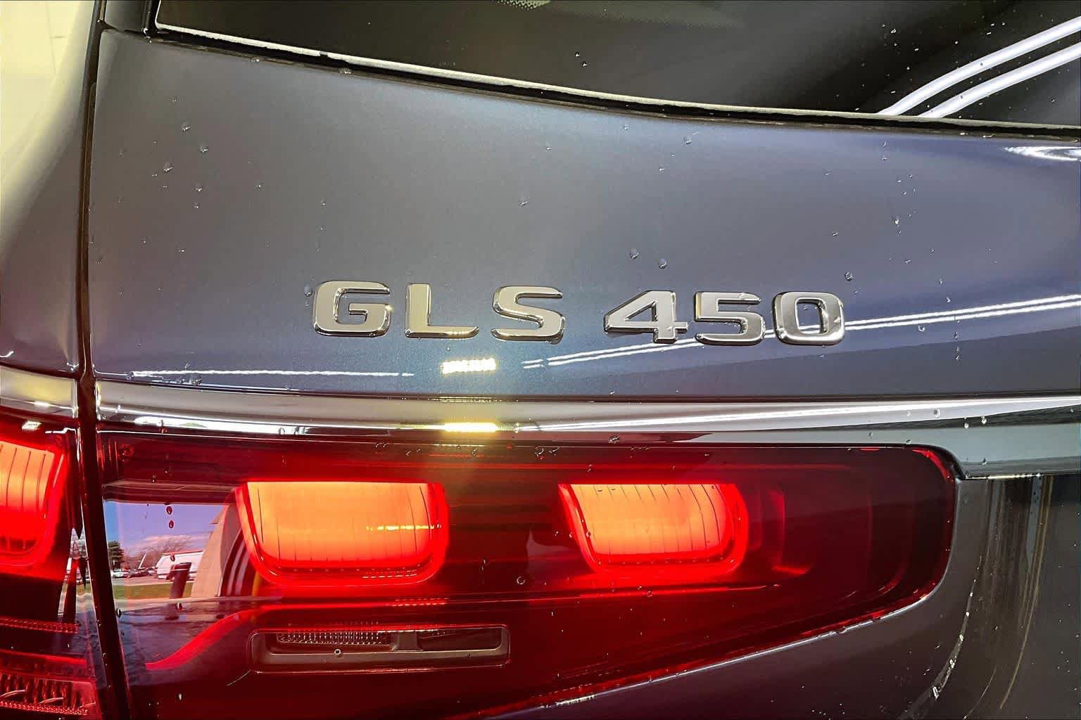 New 2026 Mercedes-Benz GLS 450 4MATIC image 6