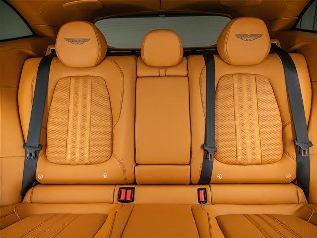 New 2026 Aston Martin DBX 707 image 35