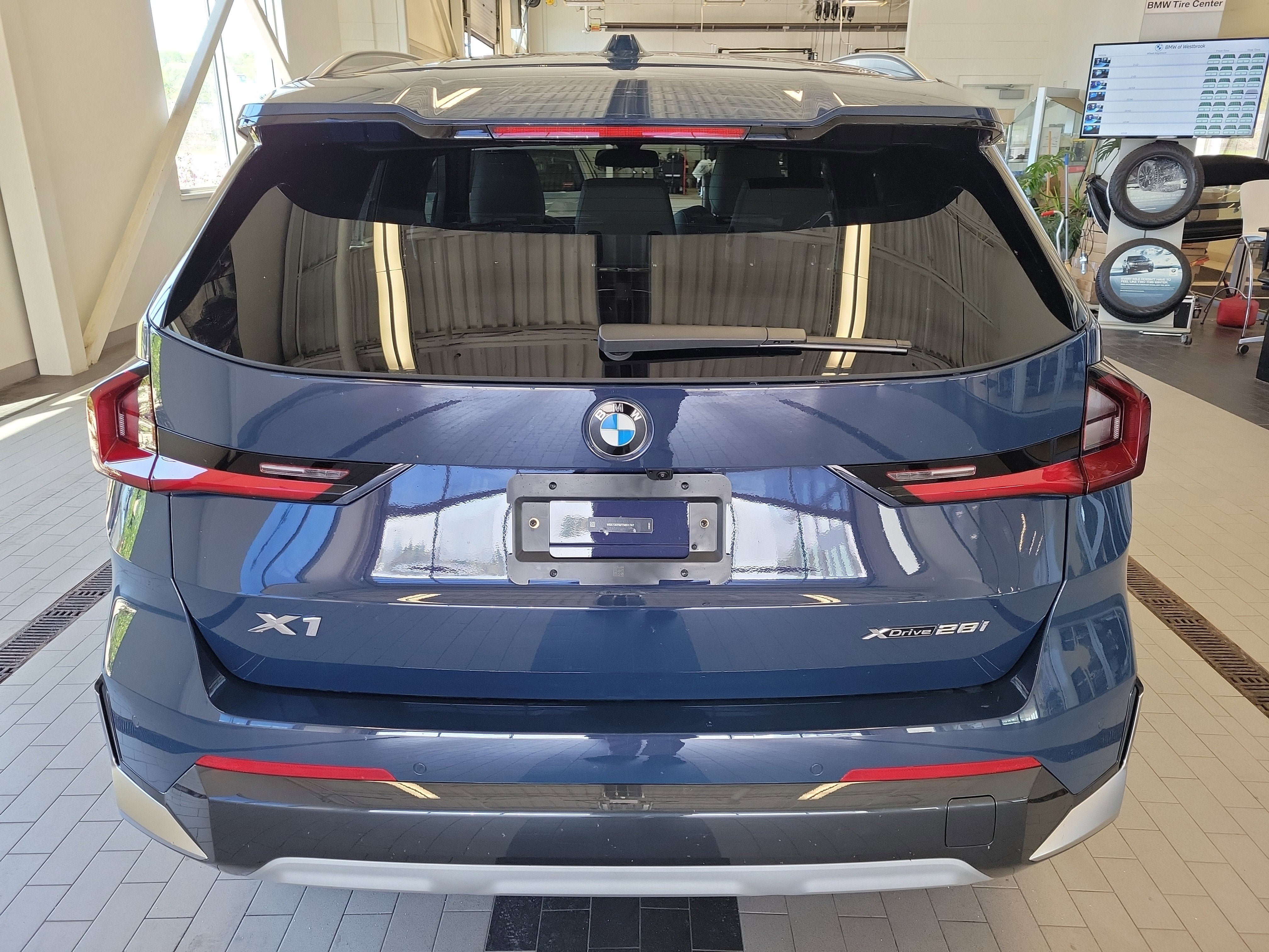 New 2026 BMW X1 xDrive28i w/ Technology Package AWD/4WD image 6