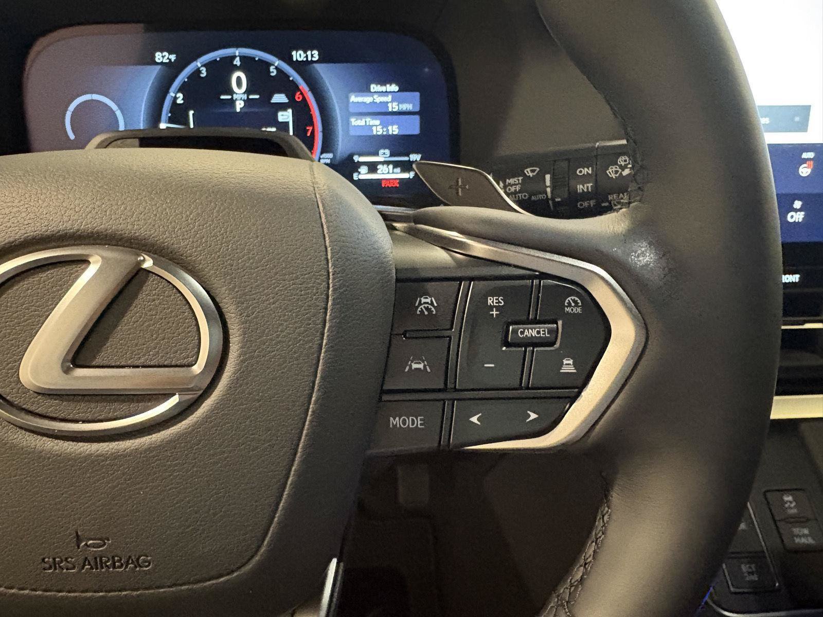 Used 2026 Lexus GX 550 w/ Cold Area Package AWD/4WD image 15