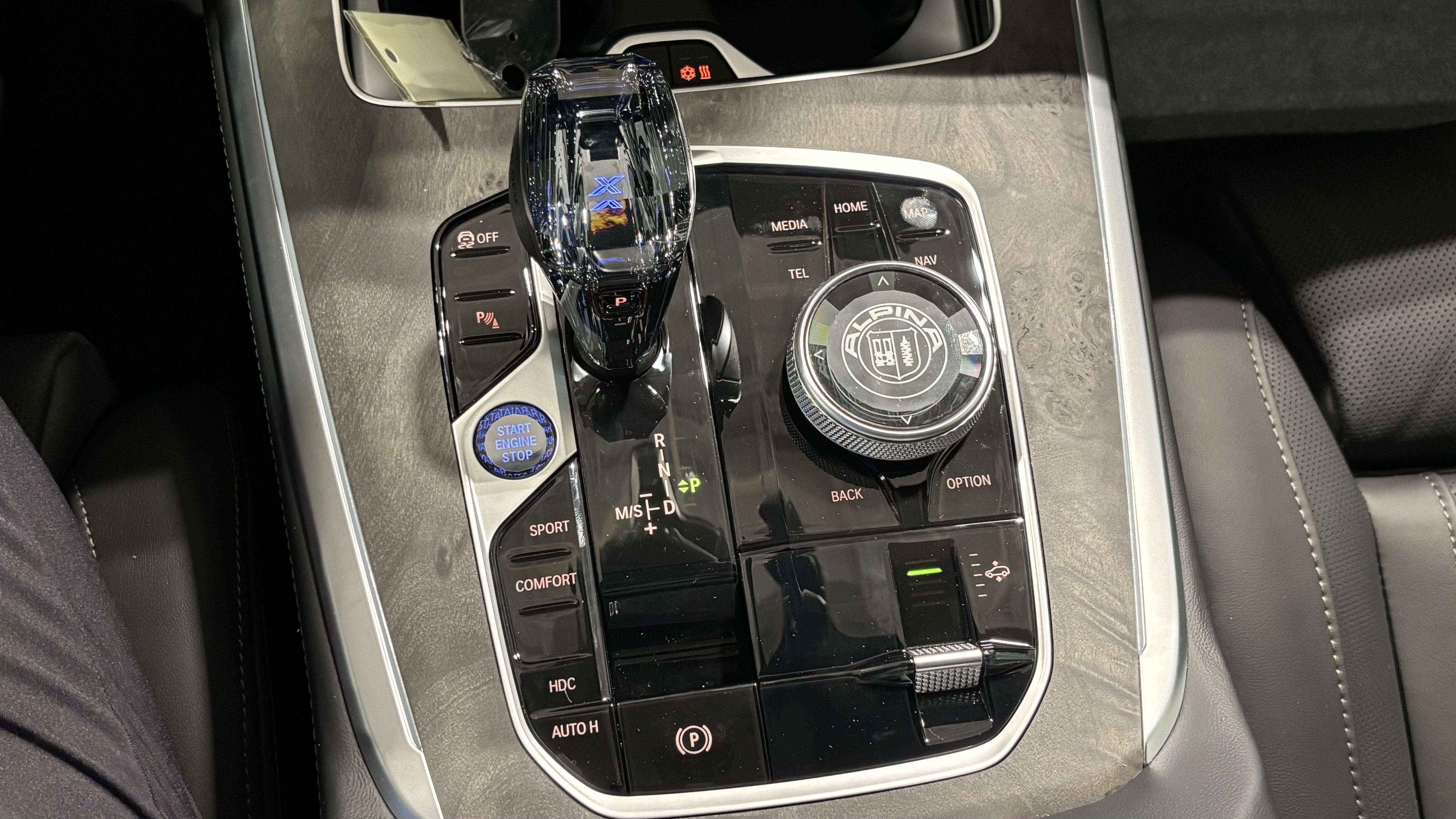 New 2026 BMW ALPINA XB7 AWD/4WD image 23