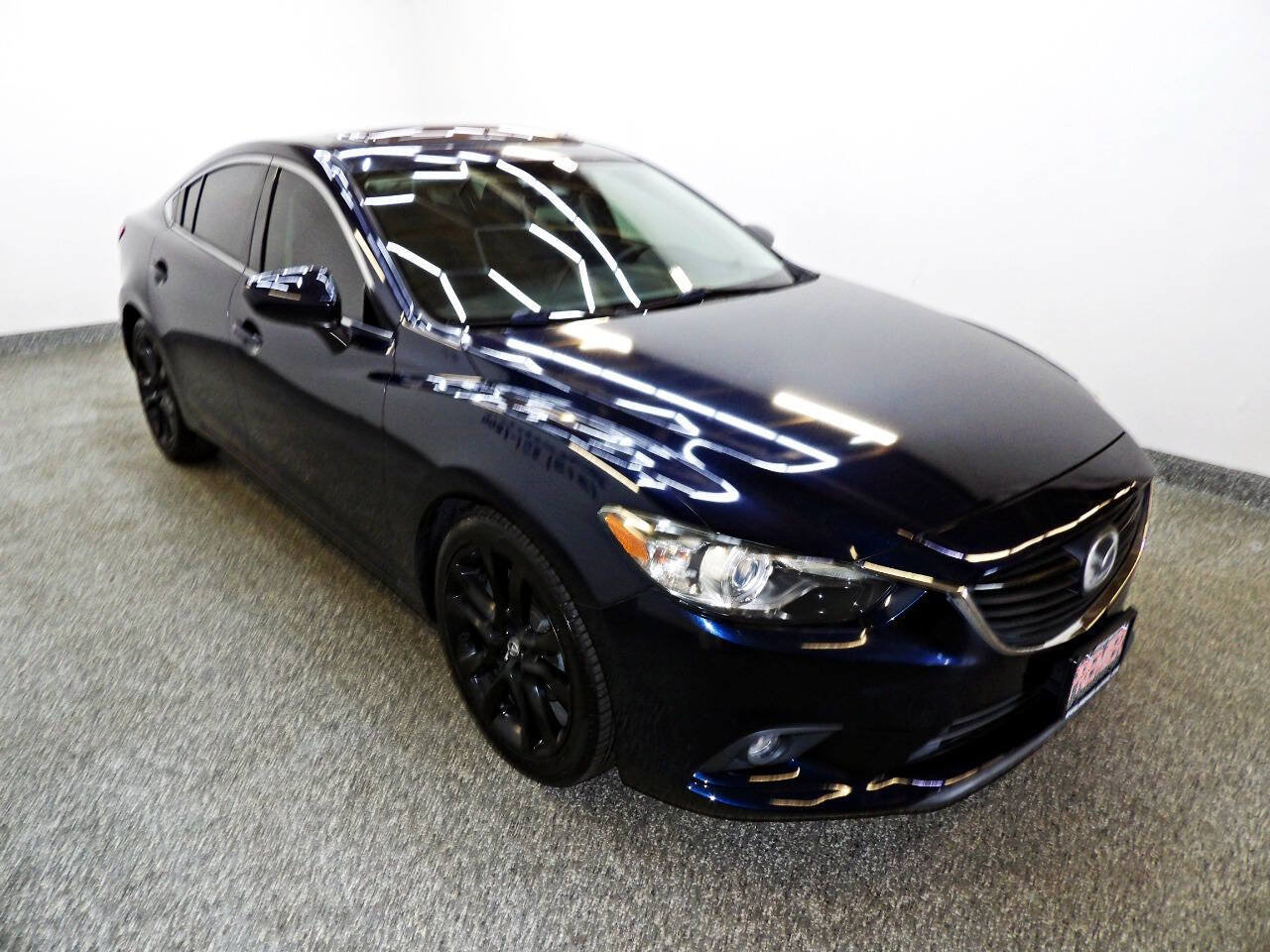 Used 2015 MAZDA MAZDA6 Grand Touring w/ GT Technology Package FWD image 3