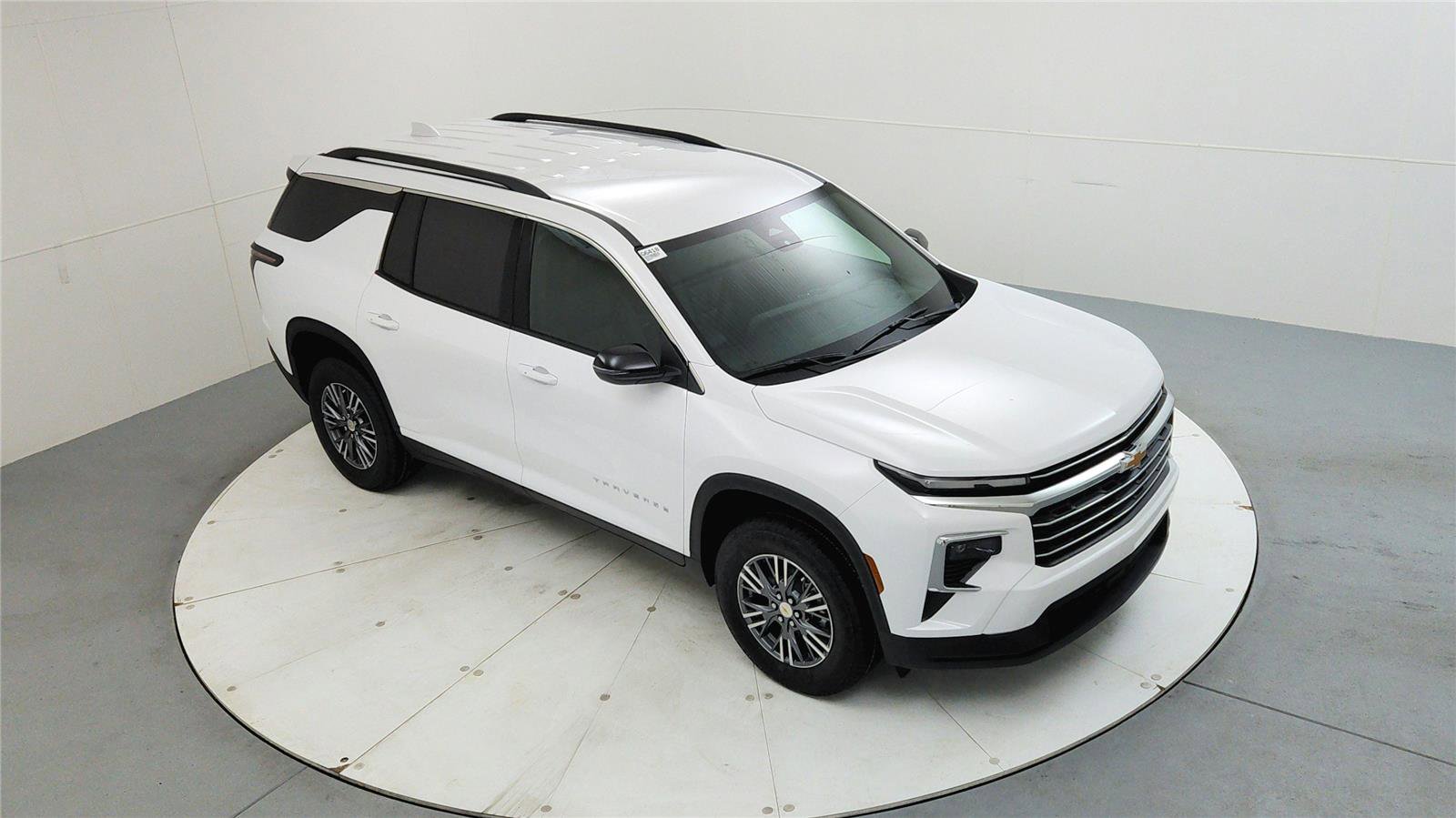 New 2026 Chevrolet Traverse LT image 13