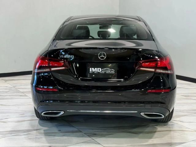 Used 2022 Mercedes-Benz A 220 image 7
