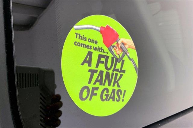 Used 2023 Jeep Wrangler Unlimited w/ Cold Weather Group image 36