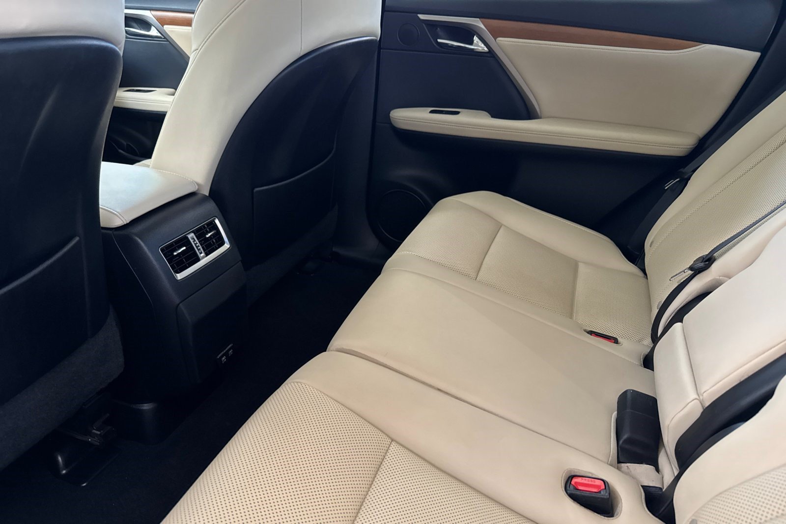 Certified 2022 Lexus RX 350 FWD w/ Premium Package image 15