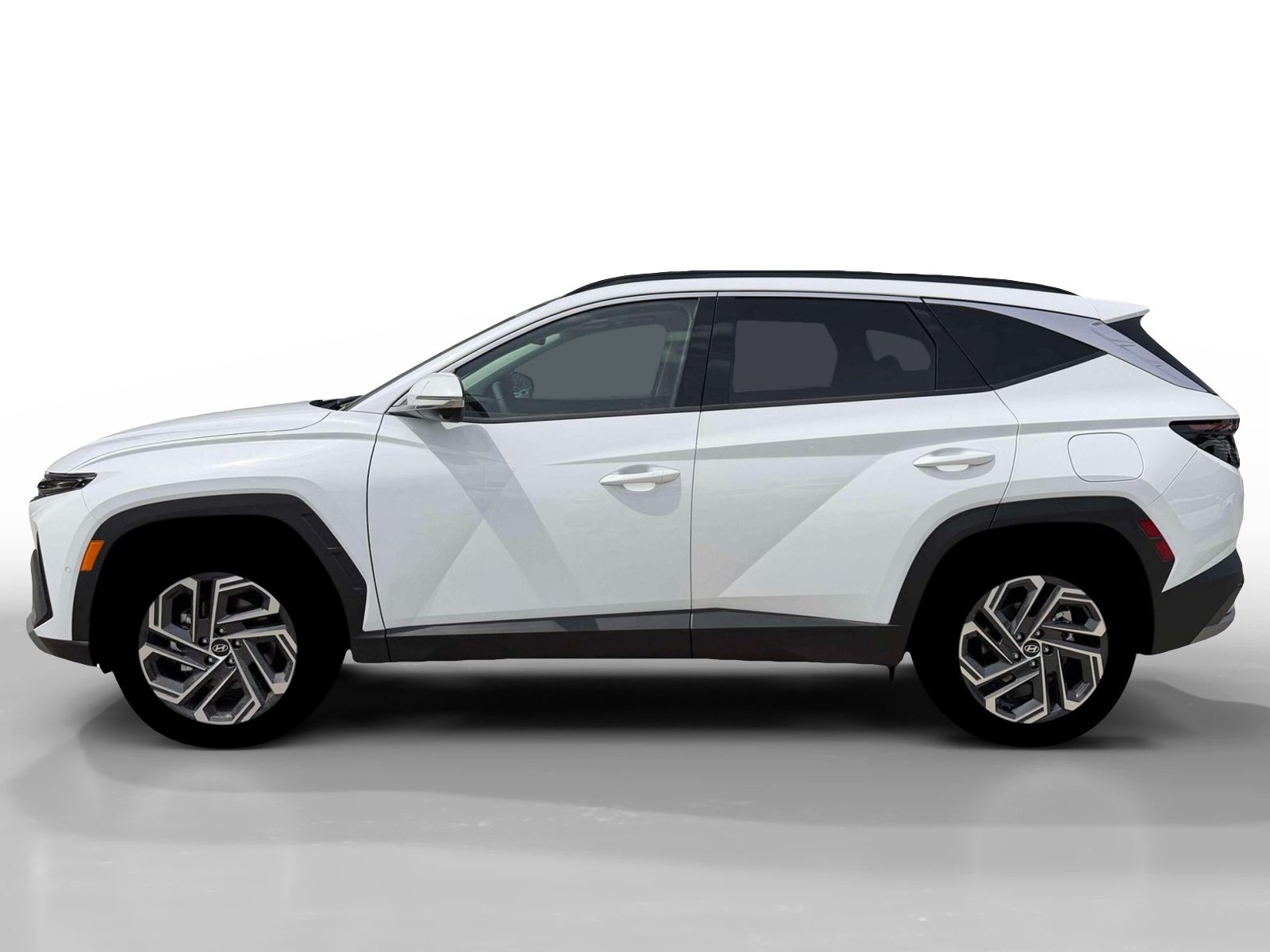 New 2026 Hyundai Tucson Limited AWD/4WD image 3