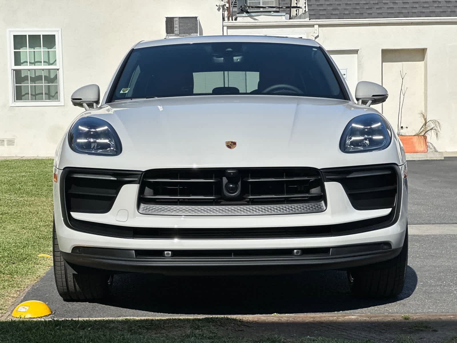 New 2026 Porsche Macan AWD/4WD image 11