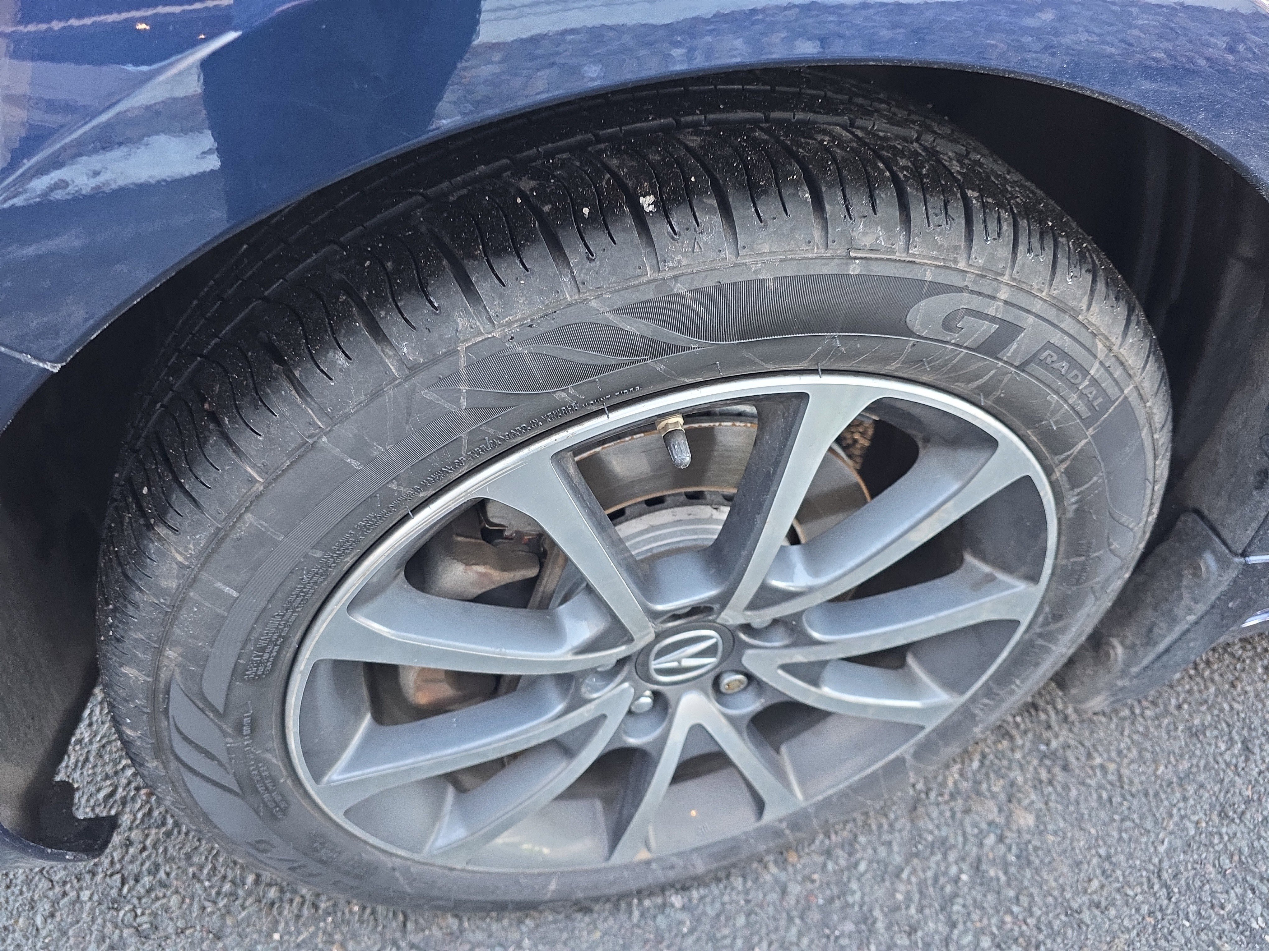 Used 2018 Acura TLX V6 SH-AWD image 13