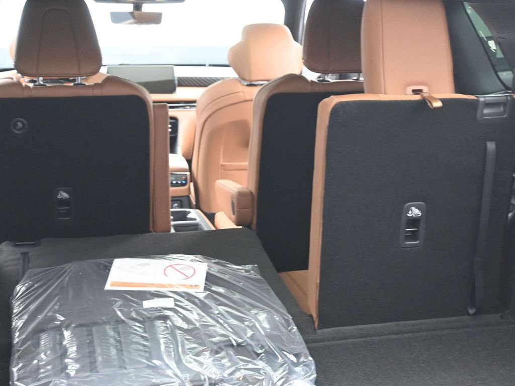 New 2026 INFINITI QX60 Autograph w/ Dark Cargo Package image 23