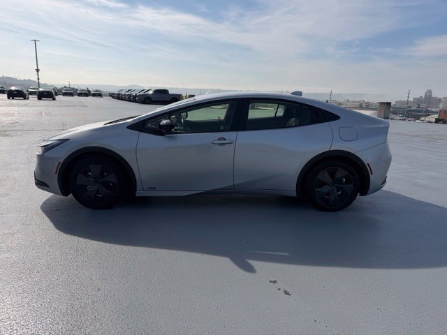 Certified 2023 Toyota Prius LE AWD/4WD image 10