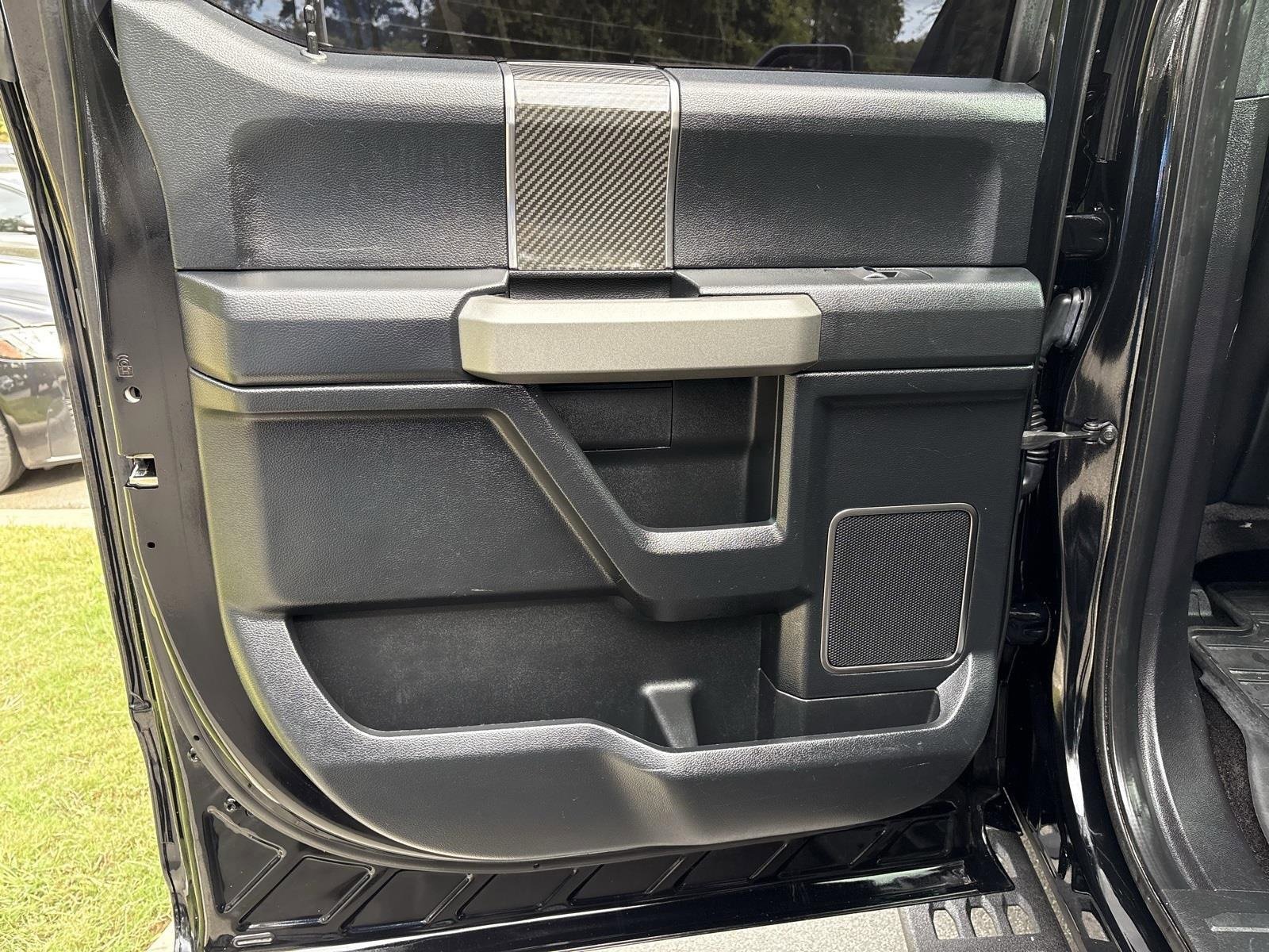 Used 2018 Ford F150 Raptor w/ Equipment Group 802A Luxury image 28