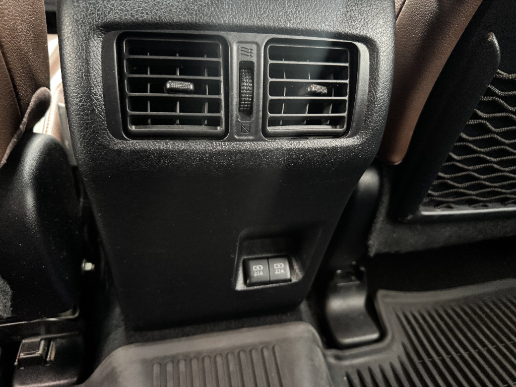 Used 2022 Toyota 4Runner Limited image 24