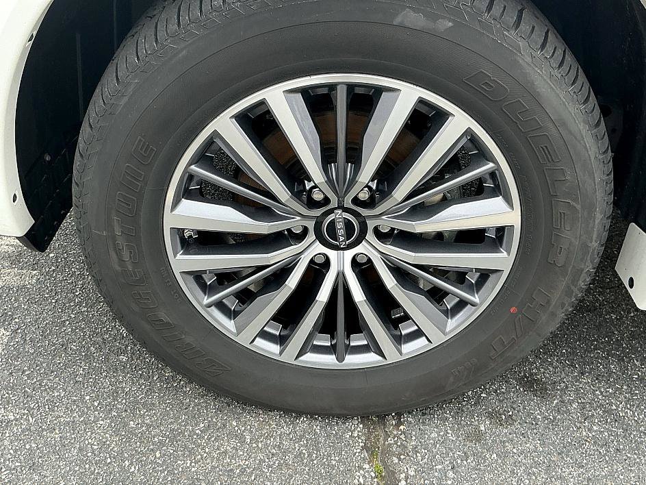 Certified 2024 Nissan Armada SL w/ Cargo Package image 9