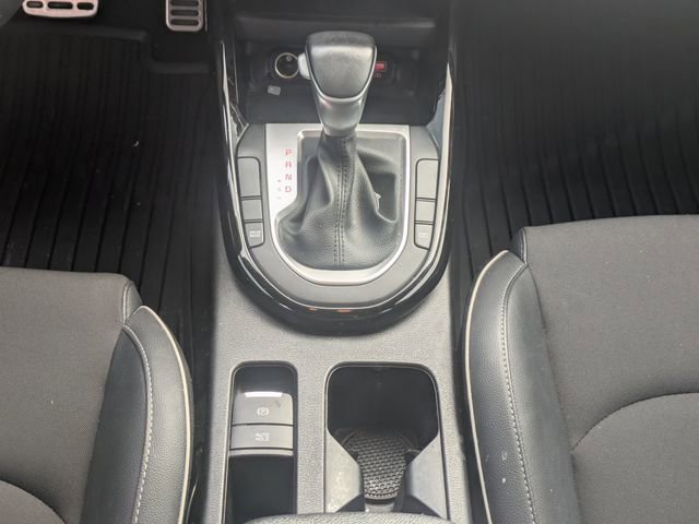 Used 2023 Kia Forte GT-Line w/ GT-Line Technology Package FWD image 17