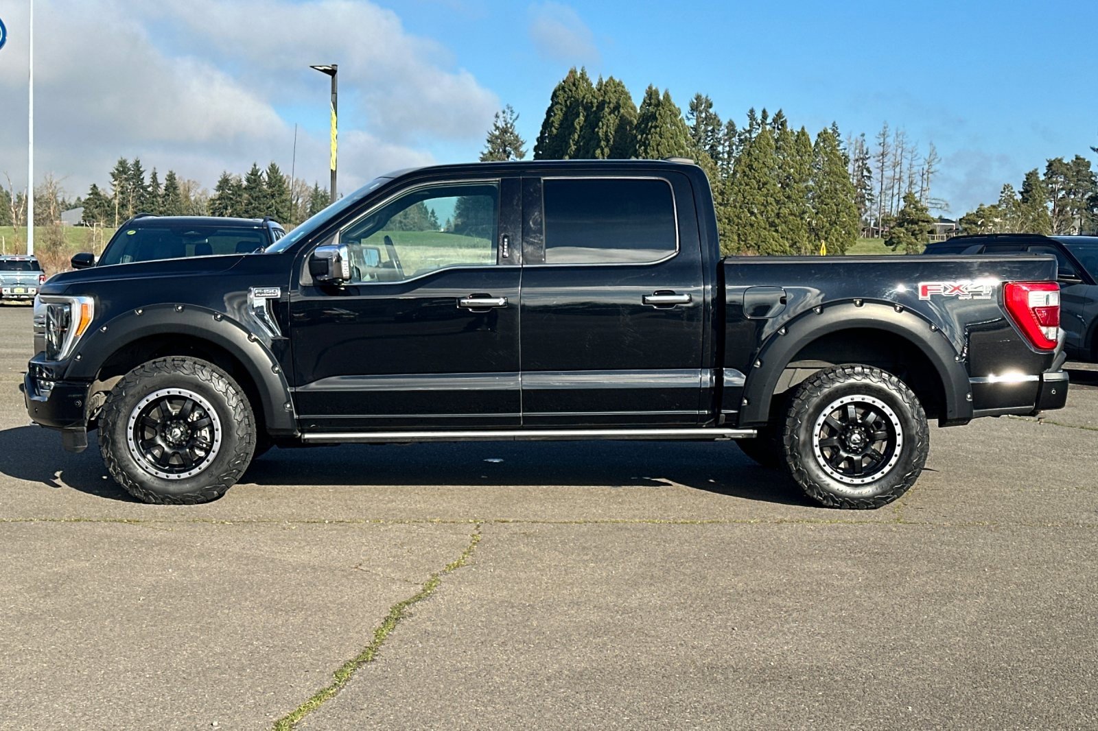 Used 2021 Ford F150 Platinum w/ Max Trailer Tow Package image 7