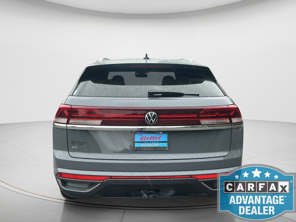 Certified 2026 Volkswagen Atlas Cross Sport SE FWD image 6