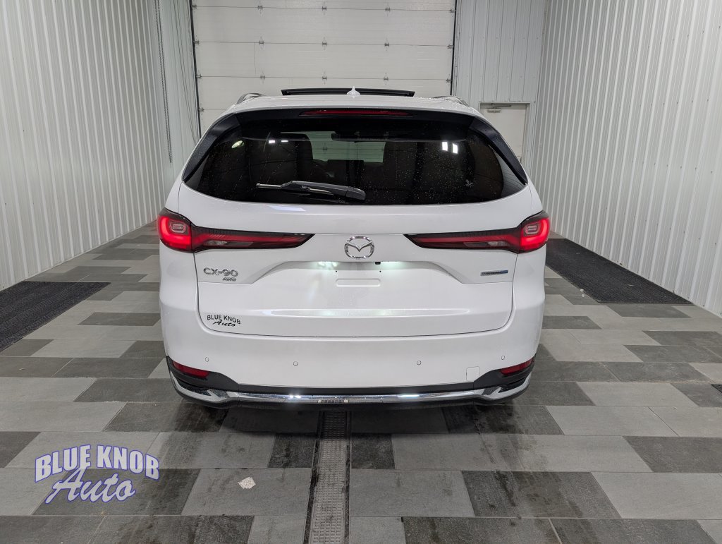 Used 2024 MAZDA CX-90 Plug-In Hybrid w/ Premium Plus AWD/4WD image 3